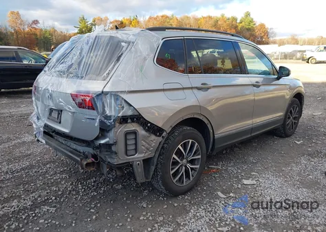 2020 Volkswagen Tiguan 2.0T Se/2.0T Se R-Line Black/2.0T Sel из США, поврежденный, VIN 3VV2B7AX4LM075200